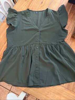 SHEIN Olive Green Button-Front Peplum Blouse